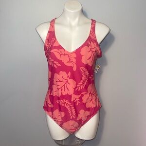 Talbots ladies one piece Cris cross straps floral swimsuit. NWT. Size 20.
